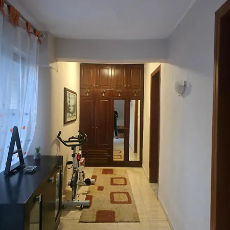 Joel House شقة